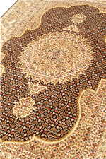 Afbeelding in Gallery-weergave laden, Tabriz India

